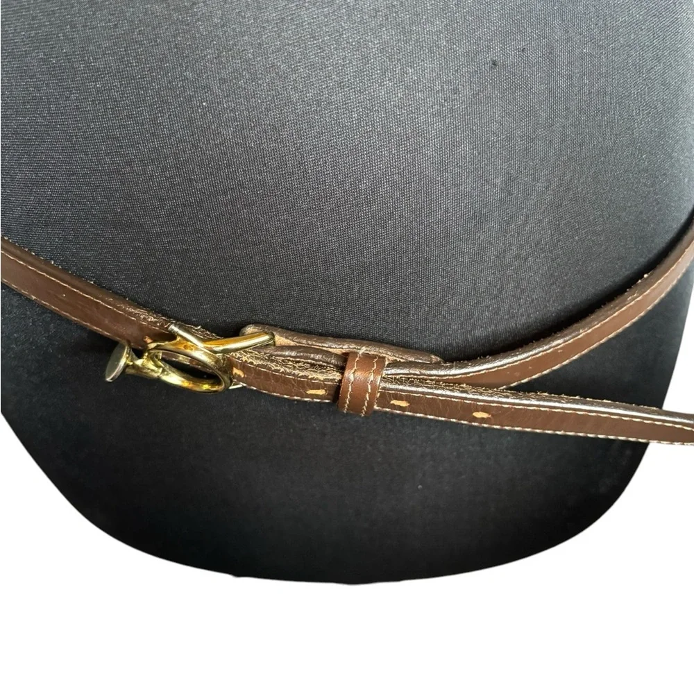 Vintage‎ leather music buckle belt. Made in the US. In good used condition